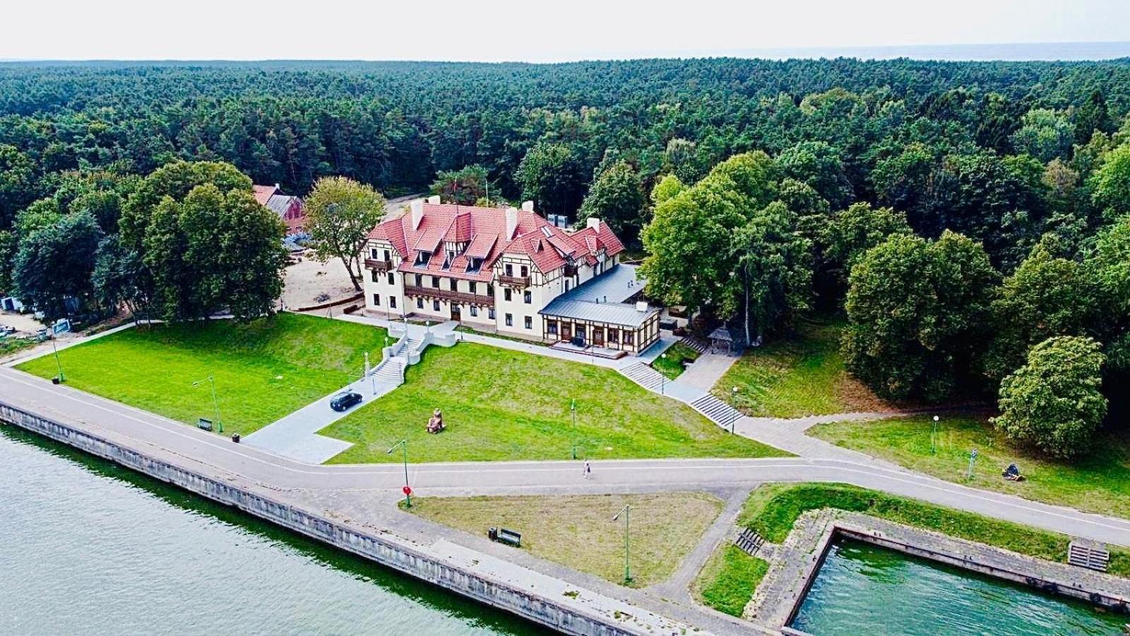 Smiltynes Kurhauzas Sandkrug Kurhaus 克莱佩达 外观 照片